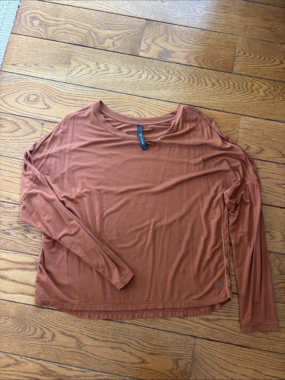 MPG Long-Sleeve Scoop Neck Top in Rust